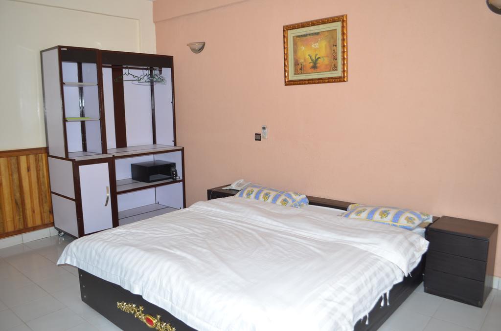 Ouaga Beach Hotel 와가두구 외부 사진