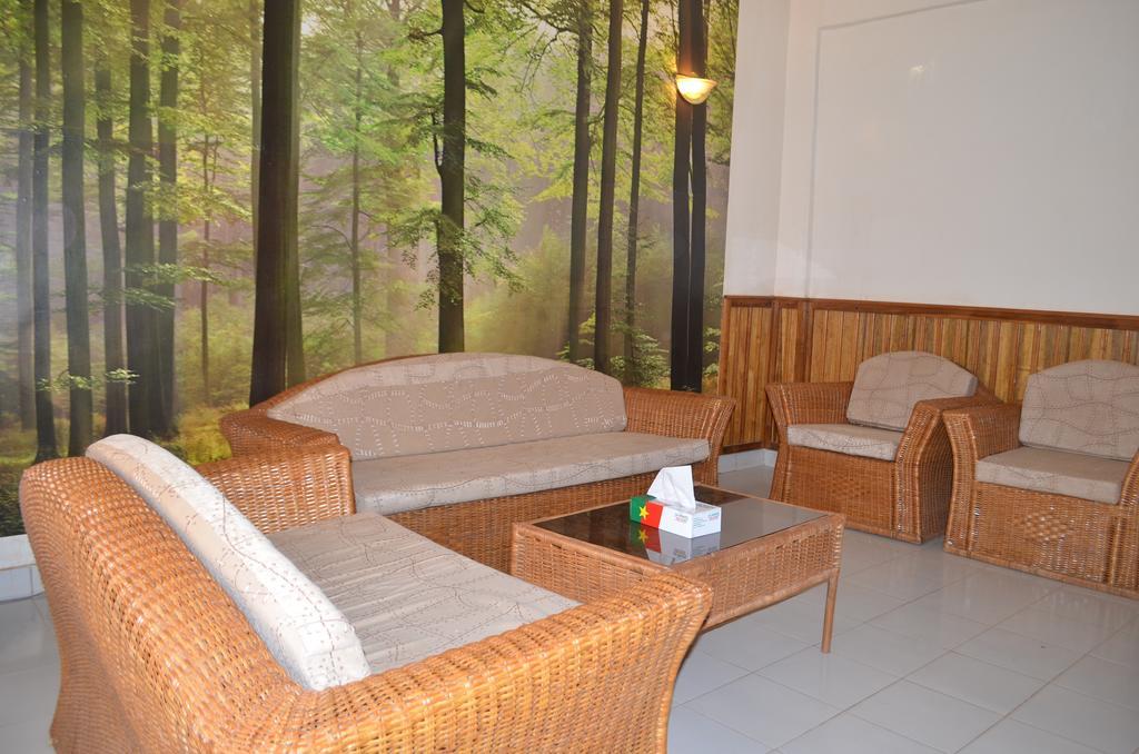 Ouaga Beach Hotel 와가두구 외부 사진