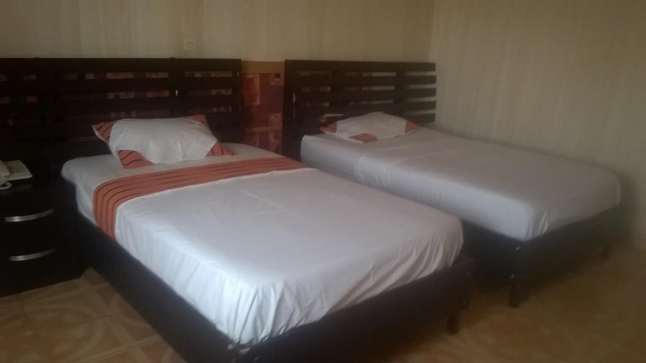 Ouaga Beach Hotel 와가두구 외부 사진