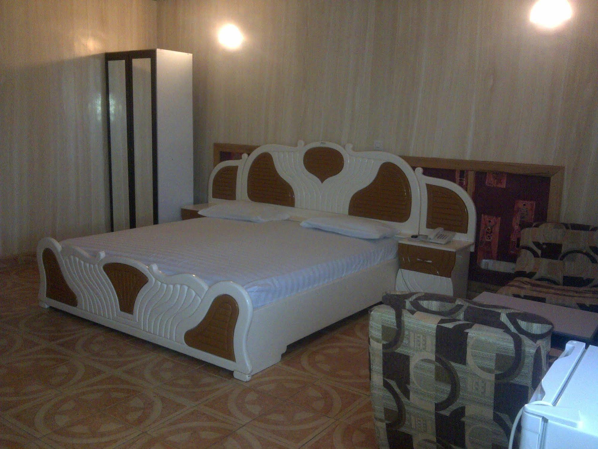 Ouaga Beach Hotel 와가두구 외부 사진
